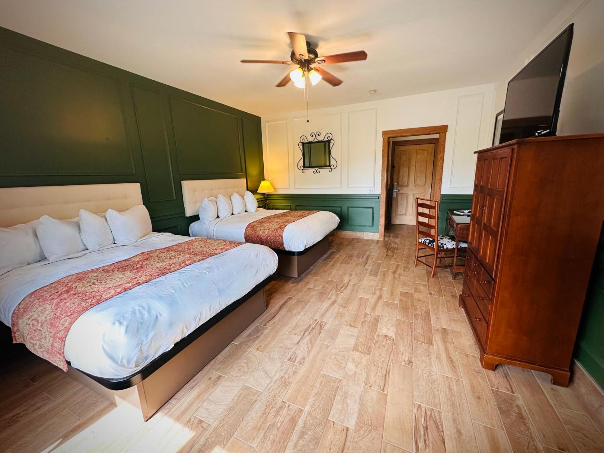 Nantahala Village 3* Bryson City