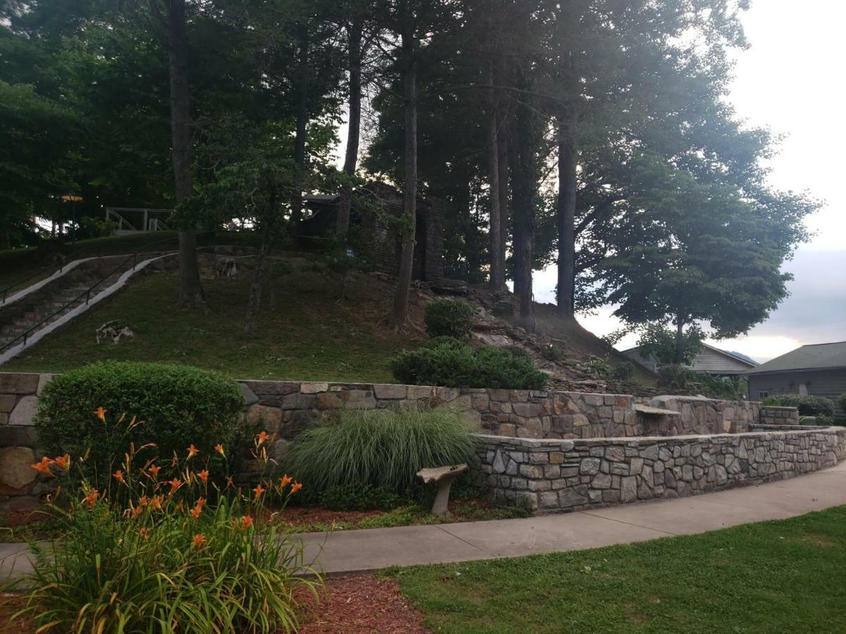 Nantahala Village Resort 3*